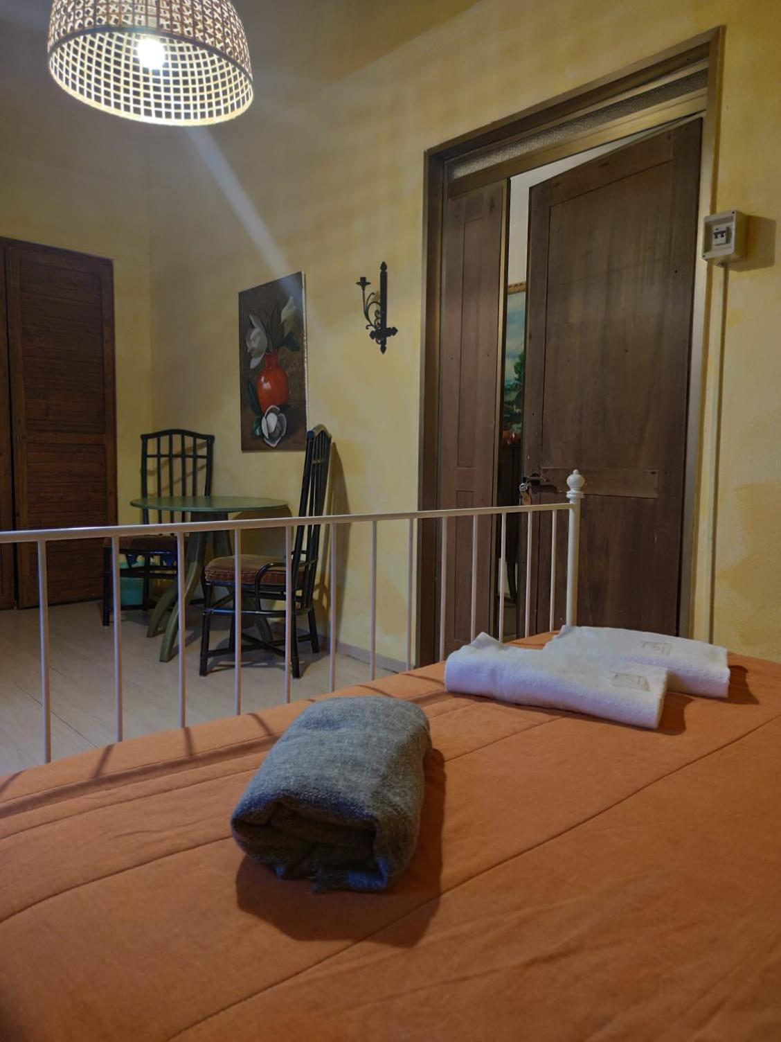 I Vespri Catânia Exterior foto